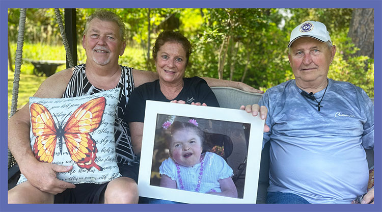 Jenna's Family With Picture of Jenna